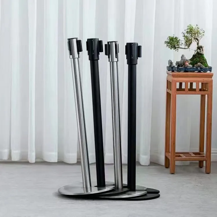 Cột chắn inox đế chữ U dây căng 2m