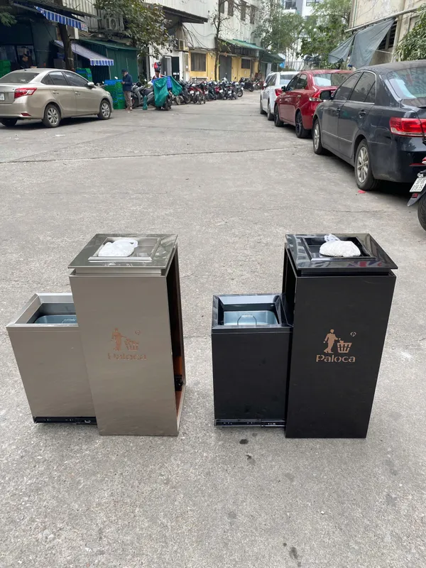 ​​Thùng rác sảnh inox
