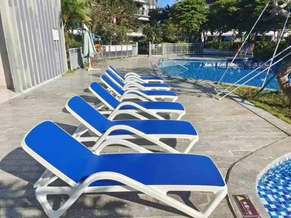 Ghế nằm tắm nắng vải lưới