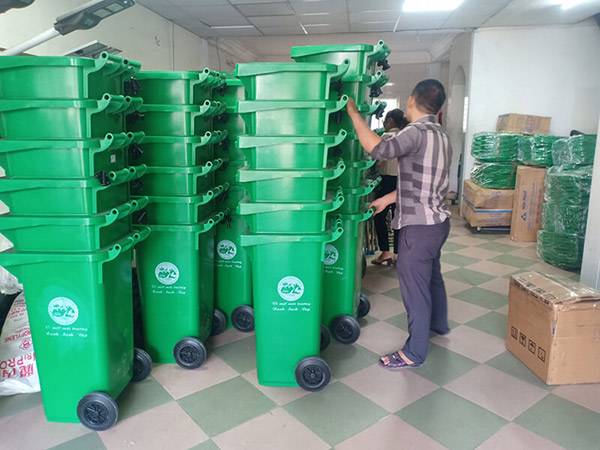 Thùng rác nhựa HDPE 120L