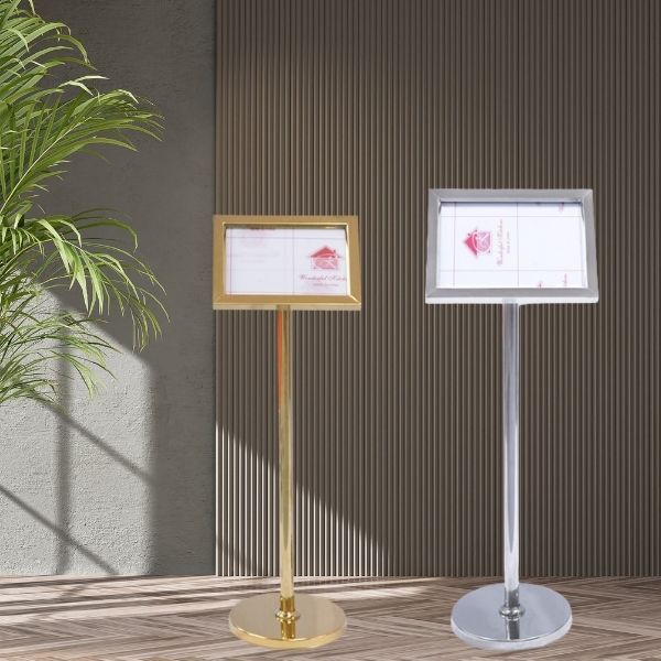 bảng thông tin inox mặt nghiêng