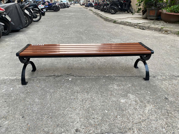 Ghế công viên không tựa gỗ nhựa