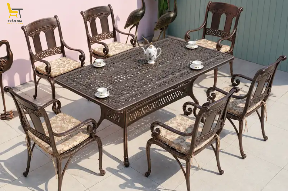 Bàn ghế nhôm đúc phong cách hoàng gia BG-06