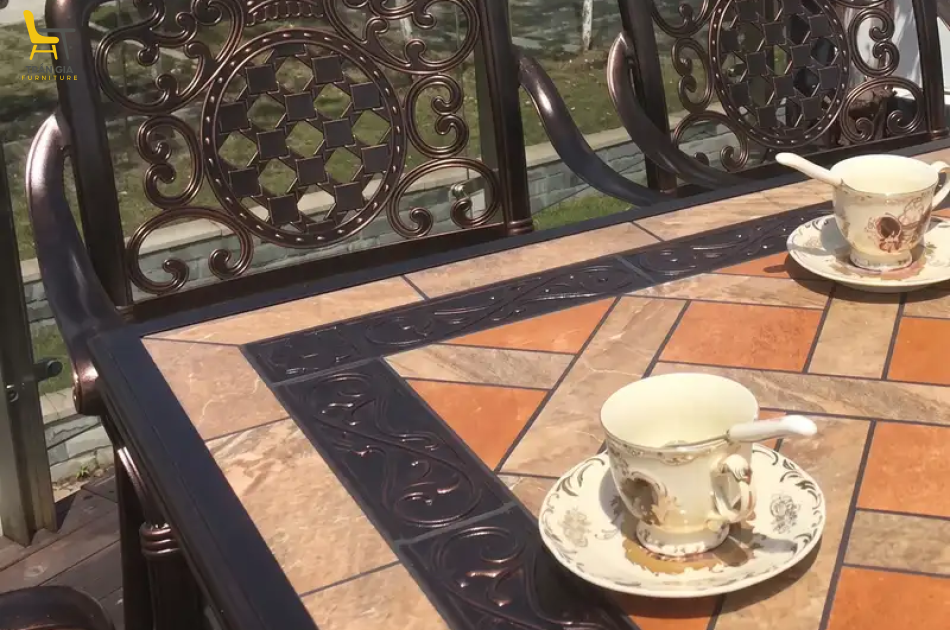 Bàn ghế nhôm đúc bàn đá BG02