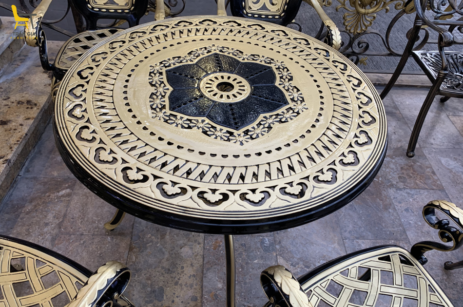 Bàn ghế nhôm đúc BT-1