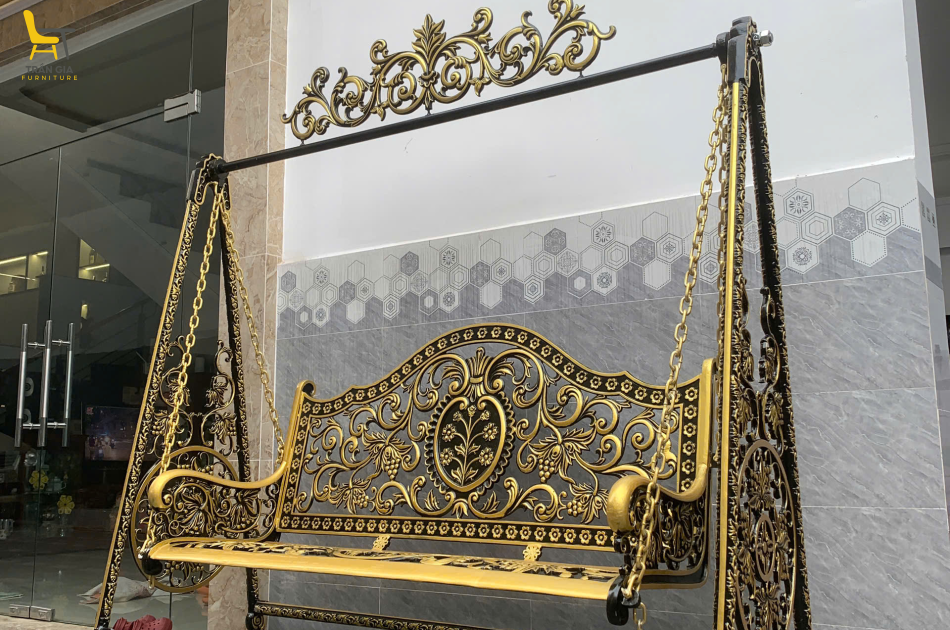 Xích đu nhôm đúc sân vườn