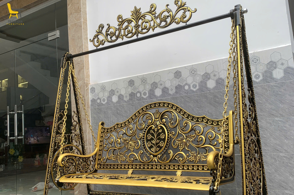 Xích đu nhôm đúc sân vườn