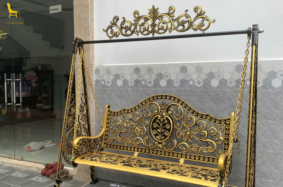 Xích đu nhôm đúc sân vườn