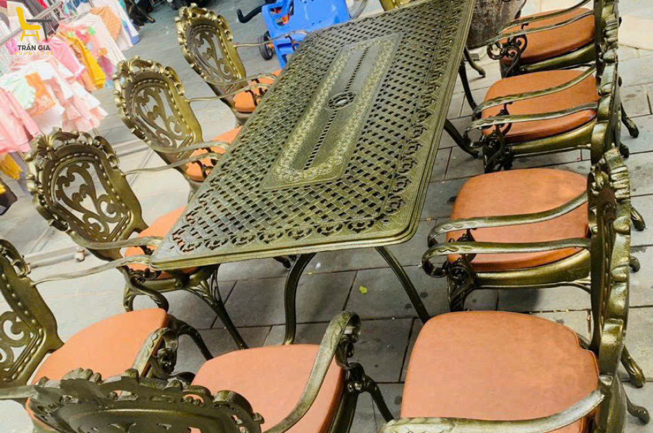 Bàn ghế nhôm đúc BD-1